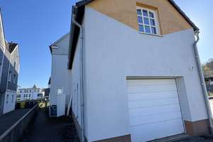 Doppelhaushälfte mit großer Garage/Lager in Siegen-Geisweid – Die vollständige Adresse der Immobilie erhältst du vom Anbieter., 57078 Geisweid, Siegen – Vorschaubild 3