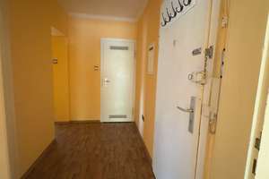 Gepflegte 3-Zimmer-Hochparterre-Wohnung mit Garage in Augsburg – Die vollständige Adresse der Immobilie erhältst du vom Anbieter., 86159 Hochfeld, Augsburg – Vorschaubild 10