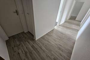 Zuhause ist: charmant und hell: 3-Zimmer-Wohnung - ideale Lage – Weserstraße 236, 27572 Fischereihafen, Bremerhaven – Vorschaubild 5