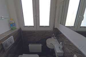 Altersgerechtes wohnen! Zukunftsfähig & Flexibel.
Das Leben genießen: Mit Pool, Sauna und Garage. – Die vollständige Adresse der Immobilie erhältst du vom Anbieter., 51067 Holweide, Köln – Vorschaubild 12