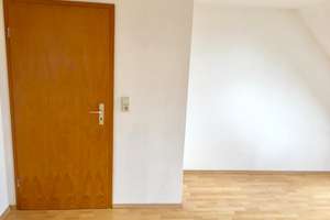 Helle 2,5-Zimmer-DG-Wohnung in Uninähe! Traumlage mitten in Regensburg-Kumpfmühl – Am Mühlbach 13, 93051 Kumpfmühl-Ziegetsdorf-Neuprüll, Regensburg – Vorschaubild 6