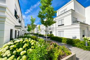 JAKOBSHOF: 4-Zi-Penthouse mit Stil & Format. Dachterrasse. Top-Interieur. Aufzug. 2 TG-Plätze. – Die vollständige Adresse der Immobilie erhältst du vom Anbieter., 40215 Friedrichstadt, Düsseldorf – Vorschaubild 18