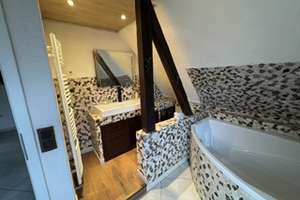 Kreuztal  Eichen, modernisiertes 2 Fam. Haus mit sonnigem Garten und hohem Wohnwert – Die vollständige Adresse der Immobilie erhältst du vom Anbieter., 57223 Kreuztal – Vorschaubild 26