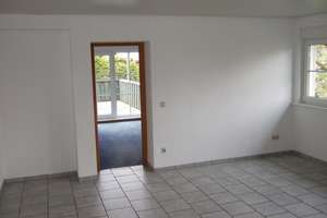 Sonnige 2 Zimmer Wohnung mit großer Terrasse zu vermieten (Südseite) – Heckenweg 14/1, 75385 Bad Teinach-Zavelstein – Vorschaubild 3