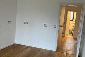  Renovierte 2 Zimmer/K/D/B/Balkon 75qm im Bismarckviertel – Schiller Platz 6, 47800 Krefeld – Vorschaubild 2