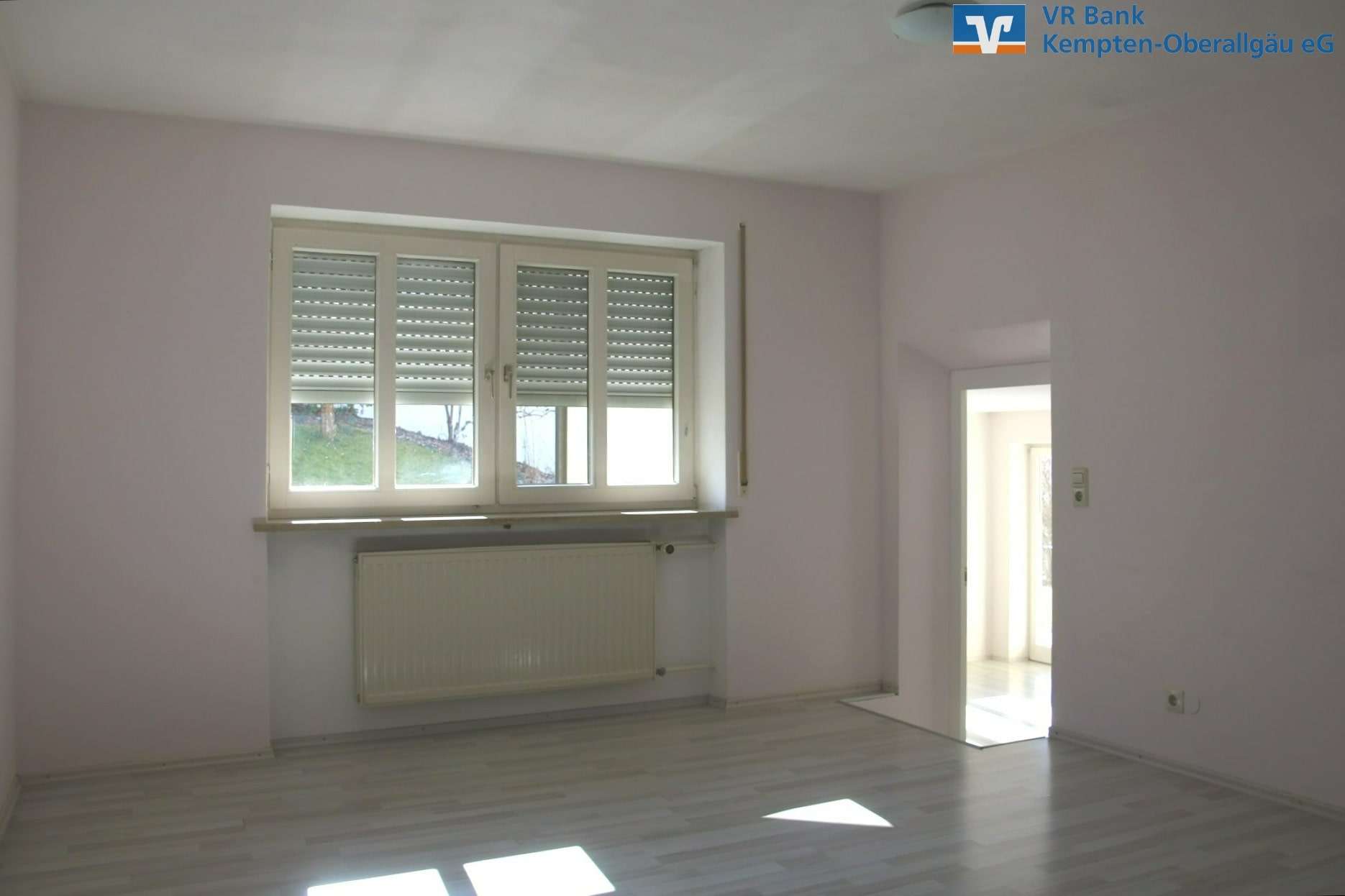 Immobilie in Wildpoldsried - 3-Familienhaus in ruhiger Ortslage von Wildpoldsried - EG Wohnung frei! - Bild 2