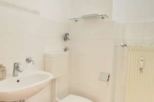 Großzügige 2 Zimmer WHG zum Selbstbezug oder NEU vermieten - PROVISONSFREI !!! – Joseph-Seifried-Str. 36, 80995 Lerchenau-West, München – Vorschaubild 13