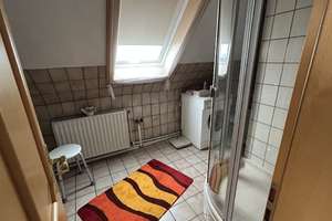AUF DEM EHRENBERG - LÄNDLICHES EINFAMILIENHAUS MIT GARAGE, TERRASSE UND GRÜNFLÄCHE – Die vollständige Adresse der Immobilie erhältst du vom Anbieter., 42389 Langerfeld-Beyenburg, Wuppertal – Vorschaubild 4