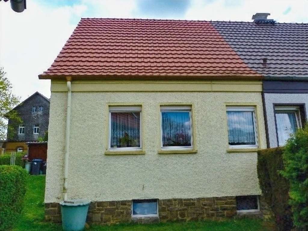 Immobilie in Wermsdorf - Kleines Familiennest mit Charme
 - Bild 2