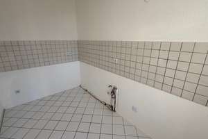 1. OG/ großes Wohnzimmer + Balkon / Stellplatz mögl. ! – Palmstraße 8, 9130 Sonnenberg, Chemnitz – Vorschaubild 15