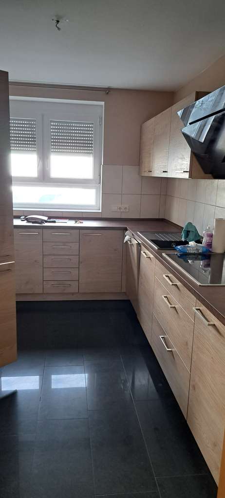 Immobilie in Urbach - Großzügiges sofort beziehbares Einfamilienhaus mit 13 Zimmern in Urbach - Bild 2