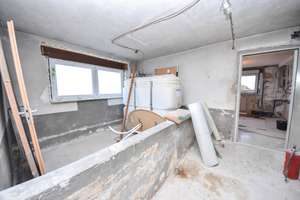 DIETZ: ZWEITER BEZUG nach Sanierung! Einfamilienhaus mit ELW oder Büro, 2 Garagen und Garten – Die vollständige Adresse der Immobilie erhältst du vom Anbieter., 64859 Eppertshausen – Vorschaubild 109