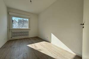 3-Zimmer Wohnung in schöner Lage in Do-Oestrich – Emsinghofstr. 39, 44357 Oestrich, Dortmund – Vorschaubild 4