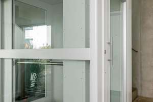 Ein- bis Dreifamilienhaus im Bauhausstil im Zentrum von Langenfeld * Baujahr 2020 * ca. 295 m² Wfl. – Die vollständige Adresse der Immobilie erhältst du vom Anbieter., 40764 Langenfeld (Rheinland) – Vorschaubild 15