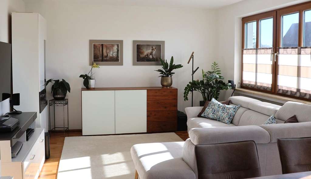 Immobilie in Merching - Helle 3-Zimmer-Wohnung mit Südbalkon und Tiefgarage in attraktiver Lage - auch ideal für Pendler - Bild 2