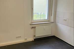 1-Zimmer Erdgeschosswohnung mit modernem Bad und großer Wohnküche – Heidelberger Str. 15, 90443 Nürnberg – Vorschaubild 4