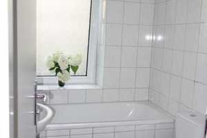 Krefeld - City/ schöne 2 Zi. Whg. im EG mit Sonnen-Terrasse und Garten – Krefeld – Vorschaubild 3