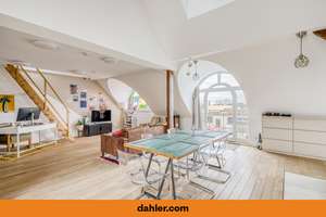 Sonnige Dachgeschosswohnung mit loftartigem Charakter – Die vollständige Adresse der Immobilie erhältst du vom Anbieter., 10715 Wilmersdorf, Berlin – Vorschaubild 1