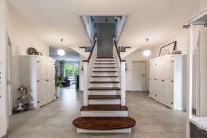 Bremerhaven - Leherheide // Eleganz trifft Komfort – Ihre Stadtvilla mit Stil – Die vollständige Adresse der Immobilie erhältst du vom Anbieter., 27578 Leherheide, Bremerhaven – Vorschaubild 2