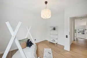 EINZIEHEN UND WOHLFÜHLEN - GROSSZÜGIGES REIHENMITTELHAUS MIT GARAGE – Bielefeld – Vorschaubild 10