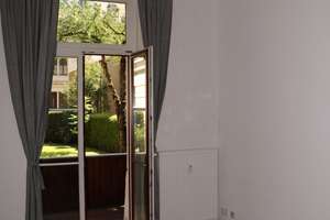 Ruhige 1-Raum-Hochparterre-Wohnung mit Balkon und Einbauküche in Leipzig