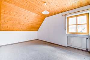 AIGNER - Großzügiges, renovierungsbedürftiges Reiheneckhaus in Bestlage in Röhrmoos – Dachau (Kreis) – Vorschaubild 10