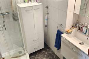 Traumhafte 4 Zimmer-Wohnung mit Weserblick – Die vollständige Adresse der Immobilie erhältst du vom Anbieter., 28755 Fähr-Lobbendorf, Bremen – Vorschaubild 5