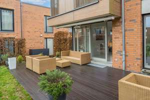 Exklusives Stadthaus mit Garten und 2 TG-Stellplätzen im beliebten Klein Borstel – Die vollständige Adresse der Immobilie erhältst du vom Anbieter., 22337 Ohlsdorf, Hamburg – Vorschaubild 5