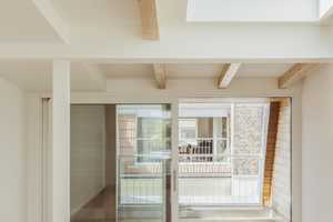Erstbezug: Dachgeschosswohnung im Lausitzer Quartier mit Westterrasse, Designerküche & Aufzug – Lausitzer Strasse 34, 10999 Berlin – Vorschaubild 5