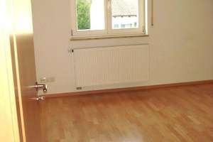 MODERNE WOHNUNG MIT GALERIE,LOGGIA,OFF. KÜCHE,BAD MIT FENSTER IN KL.GEPFLEGTER ANLAGE – Die vollständige Adresse der Immobilie erhältst du vom Anbieter., 80689 Blumenau, München – Vorschaubild 14