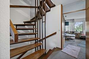 Familienfreundliches Haus mit Garten, Balkon und Terrasse in Reutlingen
 – Die vollständige Adresse der Immobilie erhältst du vom Anbieter., 72760 Reutlingen-Mitte, Reutlingen – Vorschaubild 5