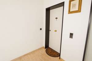 Geräumige Maisonette mit 5 Zimmern in Krefeld am Stadtwald – Perfekt für Paare und Familien – Die vollständige Adresse der Immobilie erhältst du vom Anbieter., 47803 Cracau, Krefeld – Vorschaubild 5