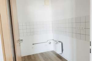 Vollständig renovierte helle 2-Zimmer Wohnung mit Garage in Top-Lage ab sofortohne Makler – Schwarenbergstraße 8, 70184 Stöckach, Stuttgart – Vorschaubild 7