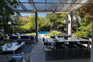 Charmante Villa mit Pool in ruhiger Wohnlage – Die vollständige Adresse der Immobilie erhältst du vom Anbieter., 70188 Uhlandshöhe, Stuttgart – Vorschaubild 2