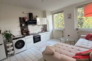 renovierte 1,5-Zimmer-Wohnung in Köln Höhenberg