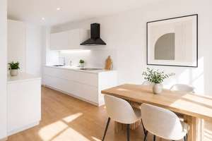 Stadtleben und Ruhe – Helle 3-Zimmer Wohnung in München – Forstenrieder Allee 87, 81476 Forstenried, München – Vorschaubild 1