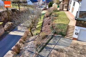 Großzügiges Einfamilienhaus mit dem besonderen Pfiff wartet auf Sie! – Die vollständige Adresse der Immobilie erhältst du vom Anbieter., 91275 Auerbach in der Oberpfalz – Vorschaubild 3
