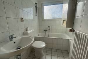 Frisch renovierte 3,5-Zimmer-Wohnung in Oberhausen-Osterfeld – Bergstr. 101, 46119 Heide, Oberhausen – Vorschaubild 6