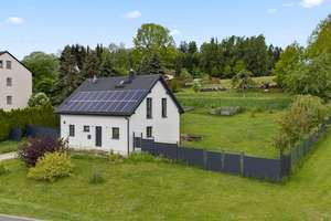 Bezugsfertiger Neubau! Energieeffizientes Einfamilienhaus mit großem Garten in ruhiger Lage – Die vollständige Adresse der Immobilie erhältst du vom Anbieter., 95473 Creußen – Vorschaubild 3
