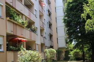 Frisch sanierte, provisionsfreie  Wohnung mit großem Balkon in Nürnberg – Jochensteinstraße 8, 90480 Zerzabelshof, Nürnberg – Vorschaubild 2