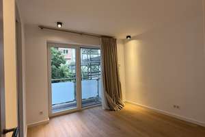 Luxuriöse 3-Zimmer Wohnung mit eigenem Garten in Düsseldorf-Oberkassel – 40545 Oberkassel, Düsseldorf – Vorschaubild 12