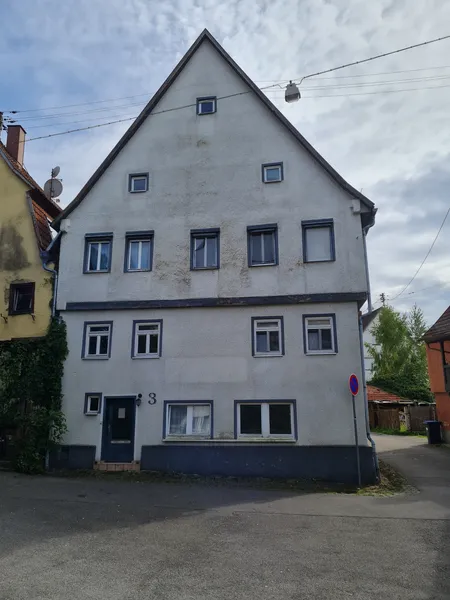 8Rm Multi-family house – Nürtingen – historic, fully rented - 2