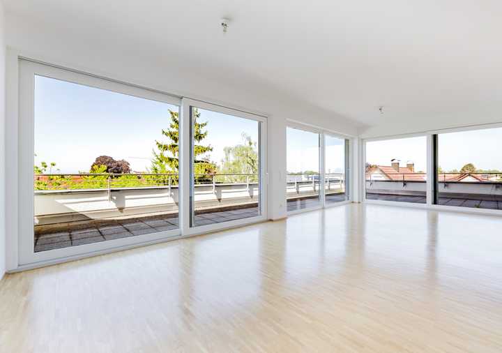 Barrierefrei: 3-Zimmer-Dachgeschosswohnung mit großer Dachterrasse in Seenähe von Langenargen