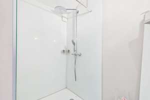Exklusive Villa mit Traumgrundstück, Indoor-Pool und bester Lage!!! – Die vollständige Adresse der Immobilie erhältst du vom Anbieter., 51469 Stadtmitte, Bergisch Gladbach – Vorschaubild 45