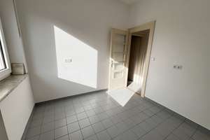 Nähe Luitpoldhain! Charmante 3-Zi.-Wohnung mit Balkon + Wintergarten! Garage optional!  – Die vollständige Adresse der Immobilie erhältst du vom Anbieter., 90461 Guntherstraße, Nürnberg – Vorschaubild 12