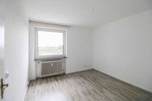 Einziehen & Ausblick genießen – Renovierte 2-Zimmer-Wohnung mit Fernsicht auf Erbbaugrund – Lübeck – Vorschaubild 11