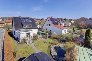Freistehendes Einfamilienhaus auf sonnigem Südgrundstück in Forchheim – Die vollständige Adresse der Immobilie erhältst du vom Anbieter., 91301 Forchheim – Vorschaubild 2