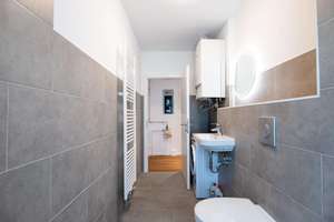 Klarer Grundriss, stimmiges Design - Stilvoll sanierte Wohnung im Herzen Kreuzbergs – Die vollständige Adresse der Immobilie erhältst du vom Anbieter., 10969 Kreuzberg, Berlin – Vorschaubild 9