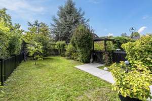 Haus-im-Haus mit Garten: 4-Zimmer-Maisonette in Düsseldorf-Wersten – 40591 Wersten, Düsseldorf – Vorschaubild 9