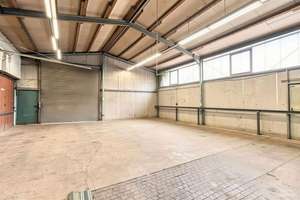 Gartenidylle hinter dem Haus: 2 Wohnungen, Dachterrasse, Hallen & eigener Teich – Die vollständige Adresse der Immobilie erhältst du vom Anbieter., 28717 Lesum, Bremen – Vorschaubild 32